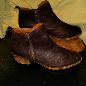 Lucky Brand Girl's Basel Brown Leather Ankle Booties with Zip Closure w/ 1.5" He